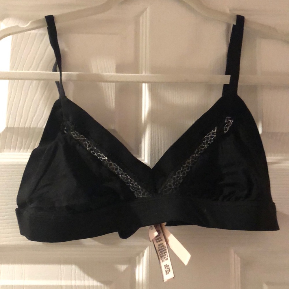 VS Bralette- black- NWOT